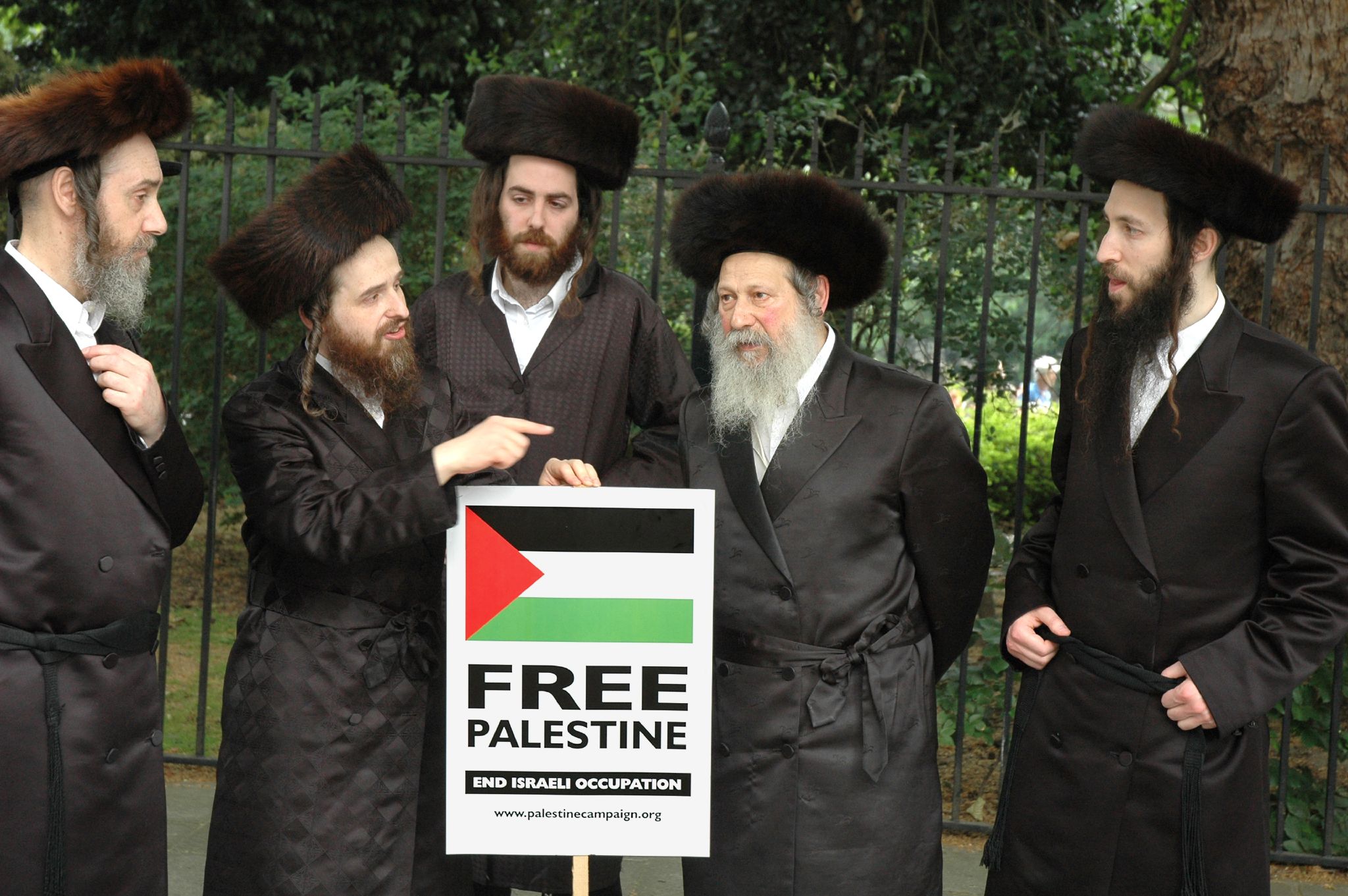 Евреи-Ортодоксы против Израиля